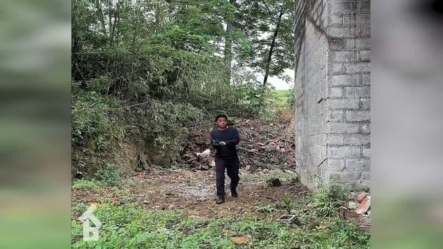 Log Cabin Build Crafting A 2-Storey Wooden House - Process Of Chiseling & Assembling Wooden Houses