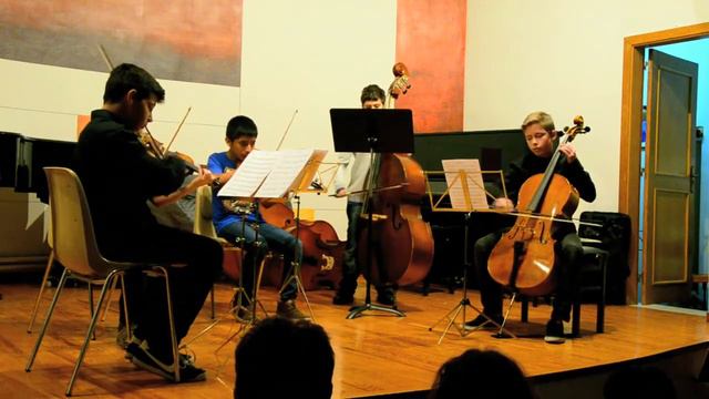 Stage quartets i quintets de corda смотреть онлайн
