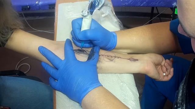 Татуировка "Стрела" смотреть онлайн