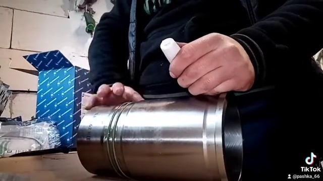 БЕЛАРУС 3522, DEUTZ 2013, ремонт двигателя. смотреть онлайн