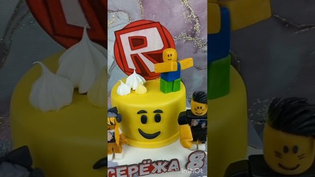 Тортик Roblox с мастичными фигурками смотреть онлайн