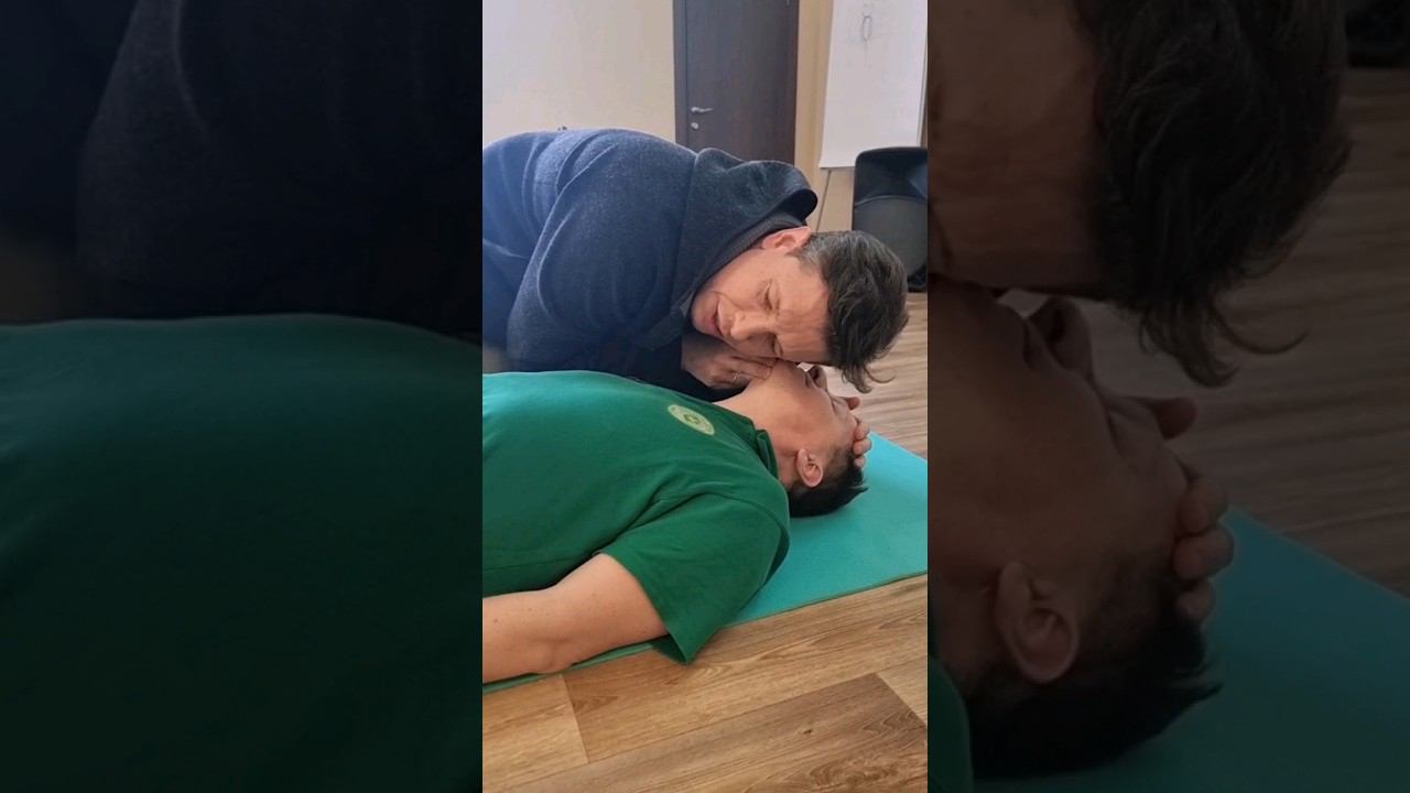 Алгоритм действий при первой помощи, если человек дышит. смотреть онлайн