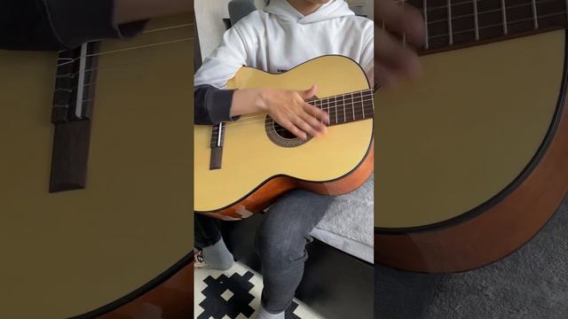 Гітара вчуся грати)) @ivan-hy8lr смотреть онлайн