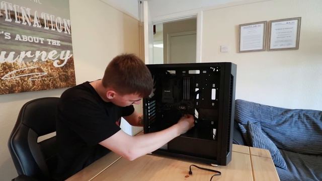 "Unboxing & Upgrading: Building My Gaming PC смотреть онлайн