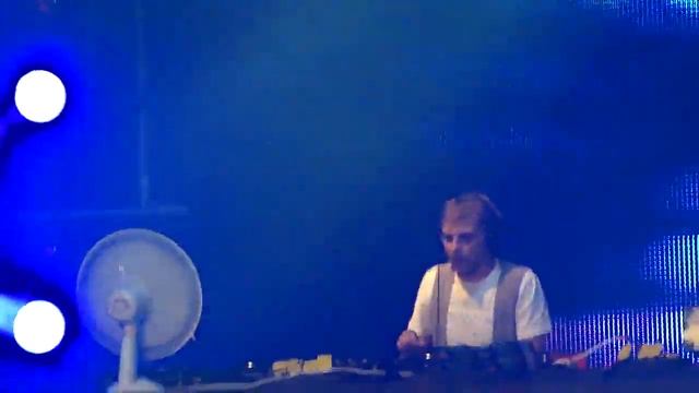 Christopher Gruning 1 2 @ Global Gathering Poland 2010 720p