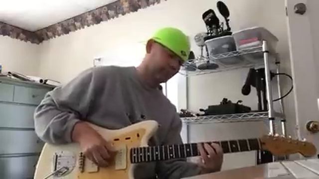 Blues riffing in E - Squier J. Mascis signature guitar смотреть онлайн