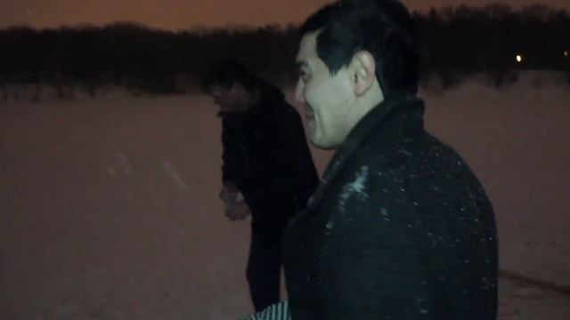 Как мужики в проруби купались. Будь здоров и закаляйся. смотреть онлайн