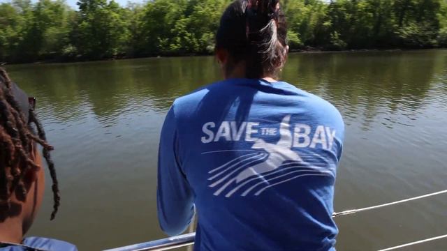 Albert Hill Middle School sixth-graders explore the James смотреть онлайн