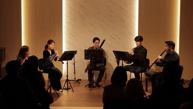P.I.Tchaikovsky - Three Movements from Nutcracker for Wind Quintet смотреть онлайн