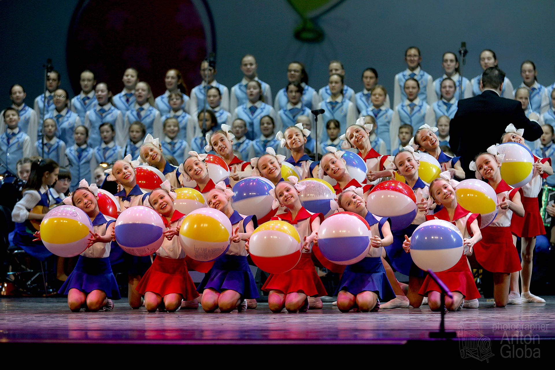 "Детство - это мы!", Ансамбль Локтева. "Childhood is us!", Loktev Ensemble. смотреть онлайн