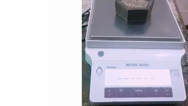 calibration process of Mettler toledo je3002ge jewellery weighing scale смотреть онлайн