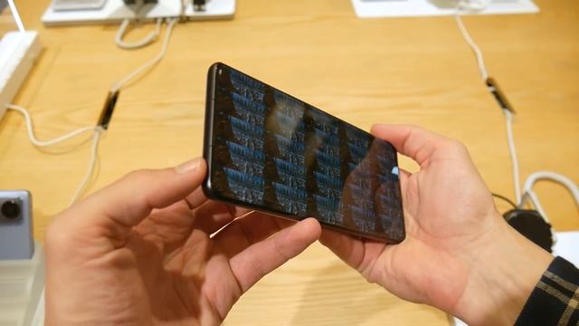 Xiaomi 12 PRO Первый взгляд на топовый смартфон Сяоми