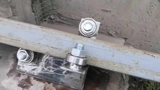 К нам пришла зима. Откатные ворота. Наши будни смотреть онлайн