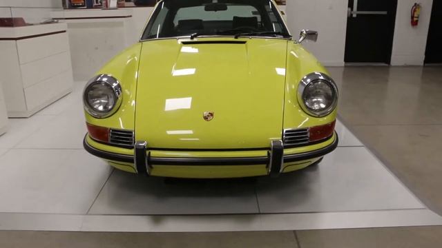 1972 Porsche 911 T Targa: Rare and Unique! смотреть онлайн