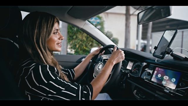 #VWTips | ¿Cómo usar tu smartphone al manejar? смотреть онлайн
