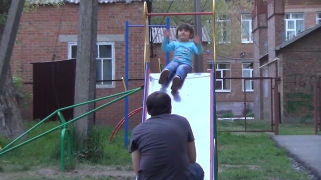ВЛОГ: РЕБЕНОК 3.5 ЧИТАЕТ. ВЕЧЕРА И ВЫХОДНЫЕ начало мая 2017 смотреть онлайн