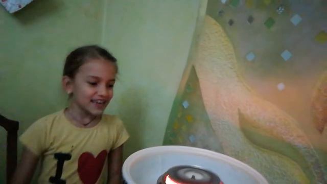 Сладкая вата в домашних условиях!!! 😜🤩😘 смотреть онлайн