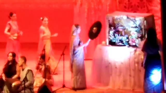 Шри Гуру чарана падма кевала бхакати садма смотреть онлайн