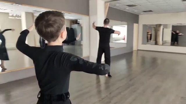 Бальные танцы. DVM dance Донецк смотреть онлайн