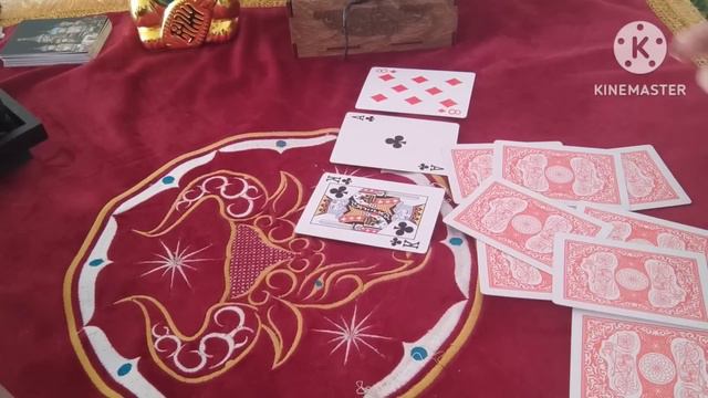 Крестовый король. В эту минуту в эту секунду, что у него сейчас происходит в жизни?? смотреть онлайн