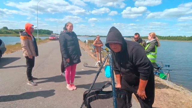 Взвешивания второго дня ТлФ 2023 Гребного канала смотреть онлайн