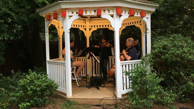 Miss Saigon medley - Synergismus смотреть онлайн