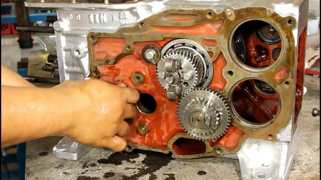 20 Years Old KUBOTA RK80 DIESEL ENGINE RESTORATION смотреть онлайн