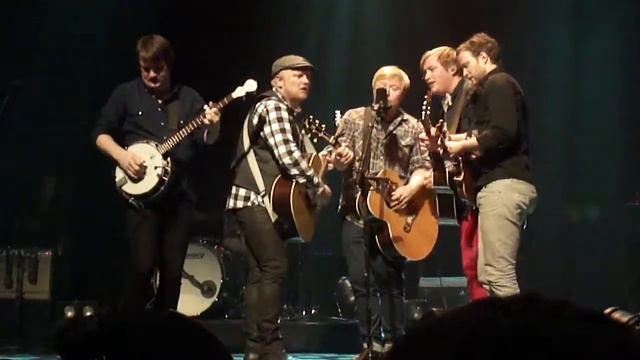 Kurt Nilsen - Rise To The Occasion (live In Skien).MP4