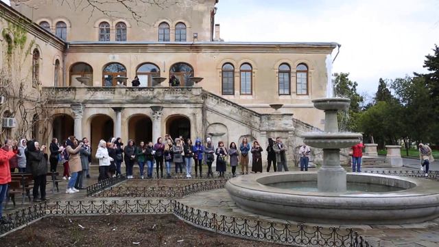 Торжественный запуск фонтана смотреть онлайн