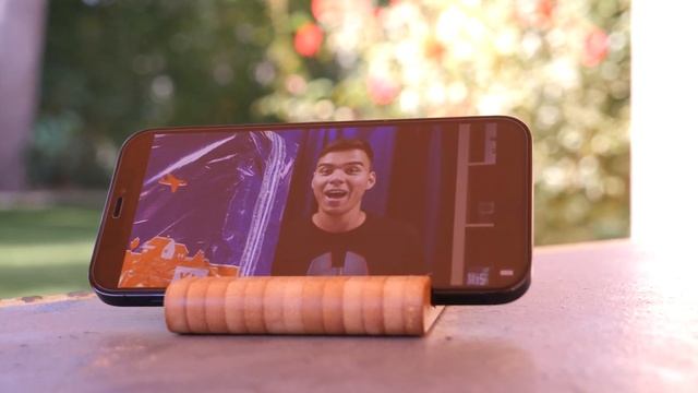 Мнение о iPhone 12 Pro – 100К за смартфон это норма, а APPLE?! смотреть онлайн