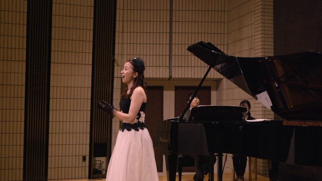 佐藤寛子メゾ・ソプラノ リサイタル 服部公一歌曲作品 смотреть онлайн