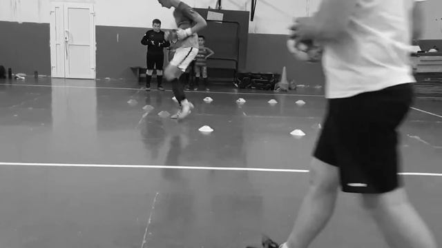 Тренировка вратарей смотреть онлайн