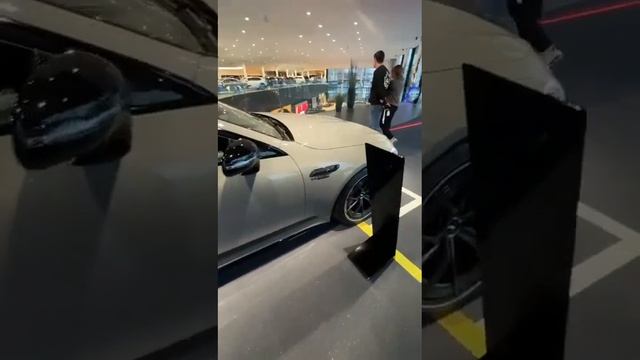 Mercedes-Benz цены 2024 в автосалоне?