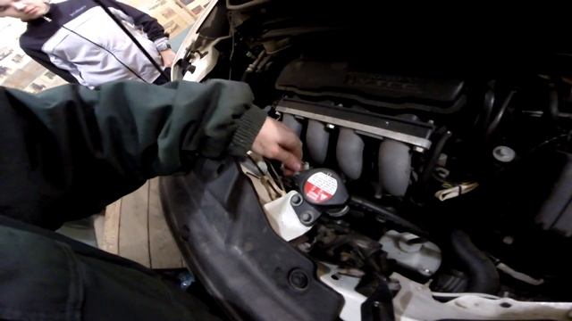 Первое ТО / Замена масла Honda freed смотреть онлайн