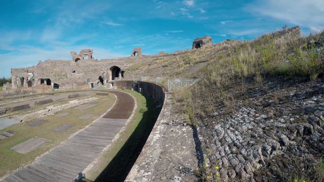 Римский амфитеатр в Капуе, Италия - Пеший тур - 4K смотреть онлайн