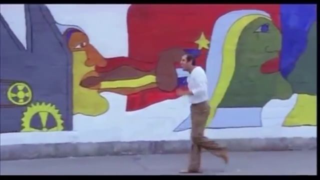 На лабутенах и в штанах: Челентано знает, как правильно смотреть онлайн