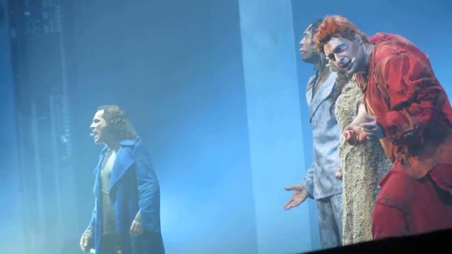 Quasimodo, Clopin, Esmeralda, Gringoire et Chorus - Libérés (Notre Dame De Paris, 05/01/2017) смотреть онлайн