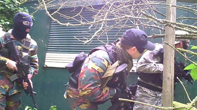 Airsoft Skirmish | TM M4 Sopmod, MP5, VSR-10 @ The Zoo - Operation Blackstone (HD) смотреть онлайн