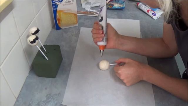 cake balls mustache смотреть онлайн