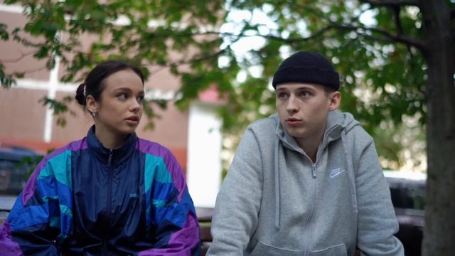 НОВАЯ ПАЦАНКА : устроили ДРАКУ | подкаты на улице | жесткое наказание смотреть онлайн