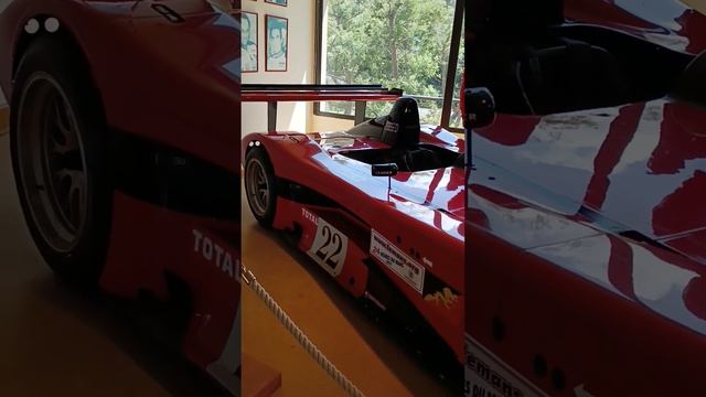 Это авто снималось в фильме Люка Бессона в 2002 году! #франция #франция смотреть онлайн