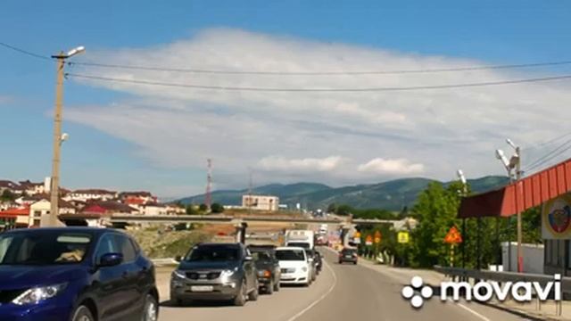 Геленджик. В горы за грибами. От Кабардинки до Геленджика безумные пробки. Ужасные обитатели леса. смотреть онлайн