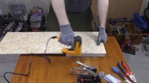 Купил себе действительно полезный инструмент для гаража и дома! Электрический степлер DEKO с OZON