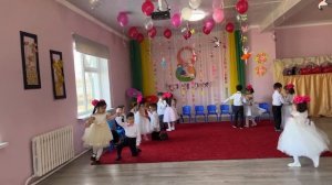 Вальс детский сад 8 марта