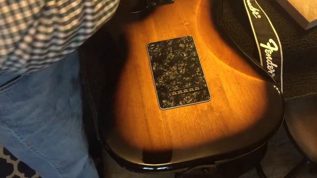 Steve Bright & pt2 Fender Squier Bullet Strat MakeOver смотреть онлайн