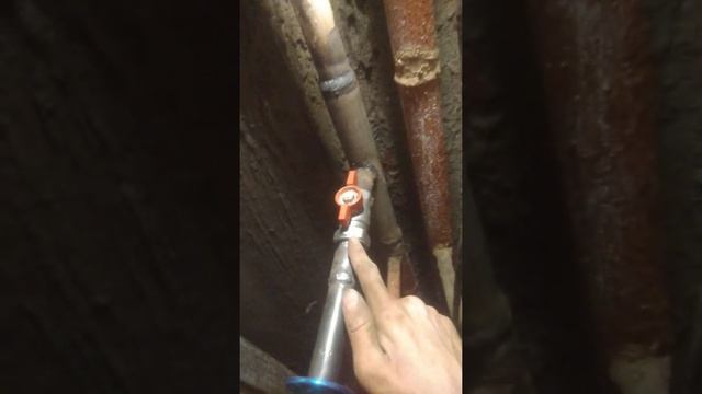 Замена полотенцесушителя, краны в нишу. Красноярск 89131706779 смотреть онлайн