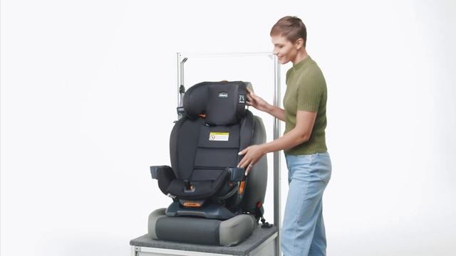 Chicco OneFit ClearTex All-in-One Car Seat смотреть онлайн