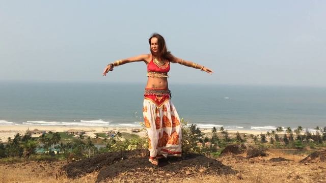 Happy Go-Go Belly, Goa 2014, Mandrem Hill. смотреть онлайн