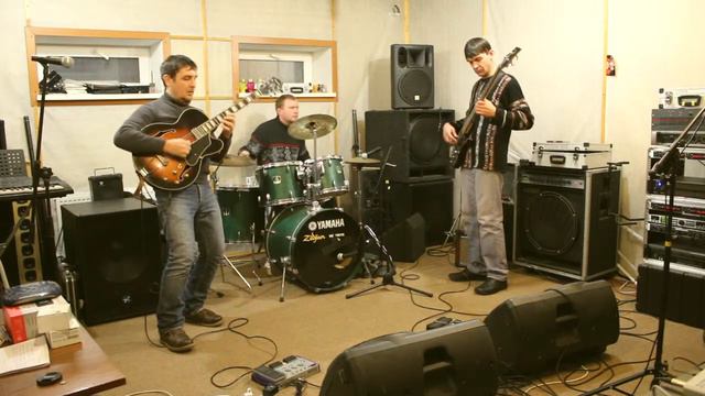 Jingles - Fusion Sky (repetition) смотреть онлайн