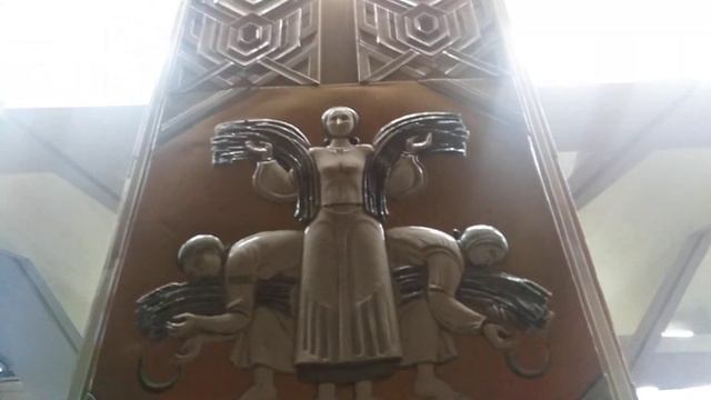 Метро. Станция метро ПЛОЩАДЬ ЯКУБА КОЛАСА. Минский метрополитен. смотреть онлайн